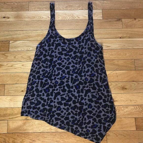 🌺 Dynamite Tank Top - Picture 3 of 3